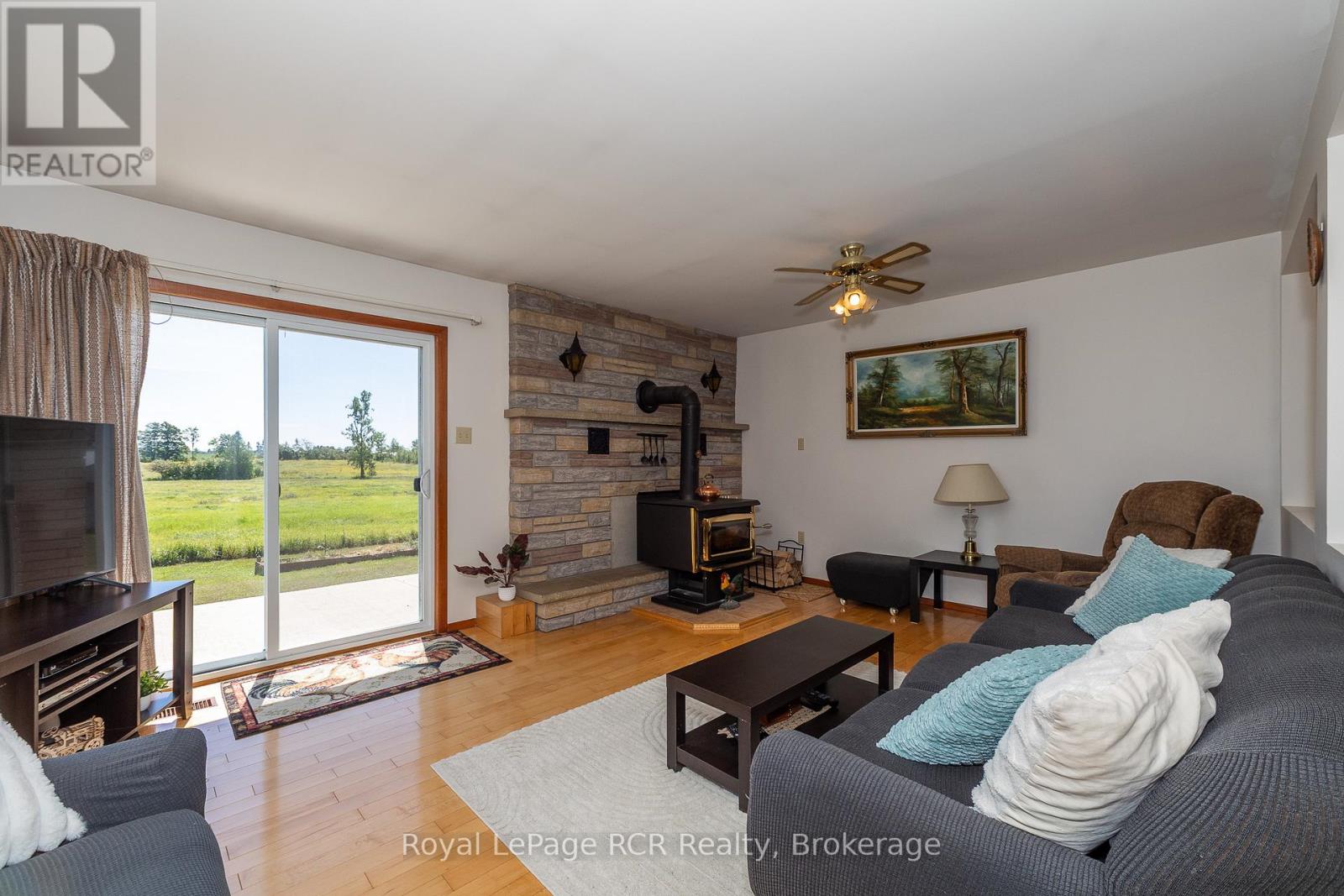 260456 Sideroad 200, Grey Highlands, Ontario  N0C 1B0 - Photo 17 - X12353343