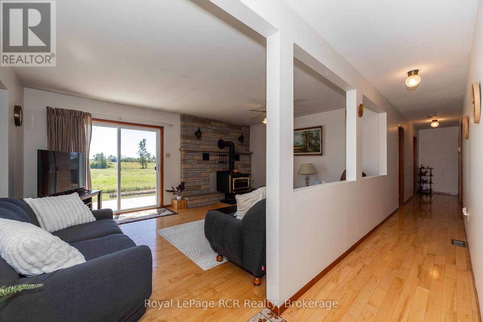 260456 Sideroad 200, Grey Highlands, Ontario  N0C 1B0 - Photo 19 - X12353343
