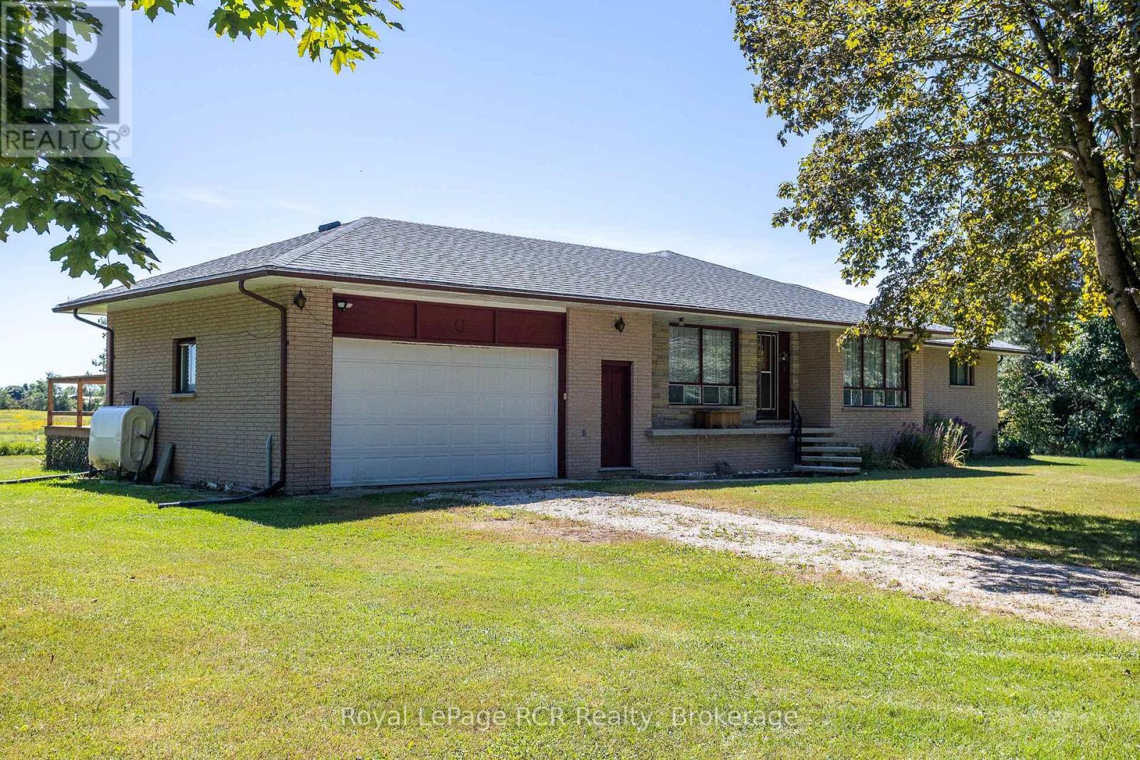 260456 Sideroad 200, Grey Highlands, Ontario  N0C 1B0 - Photo 2 - X12353343