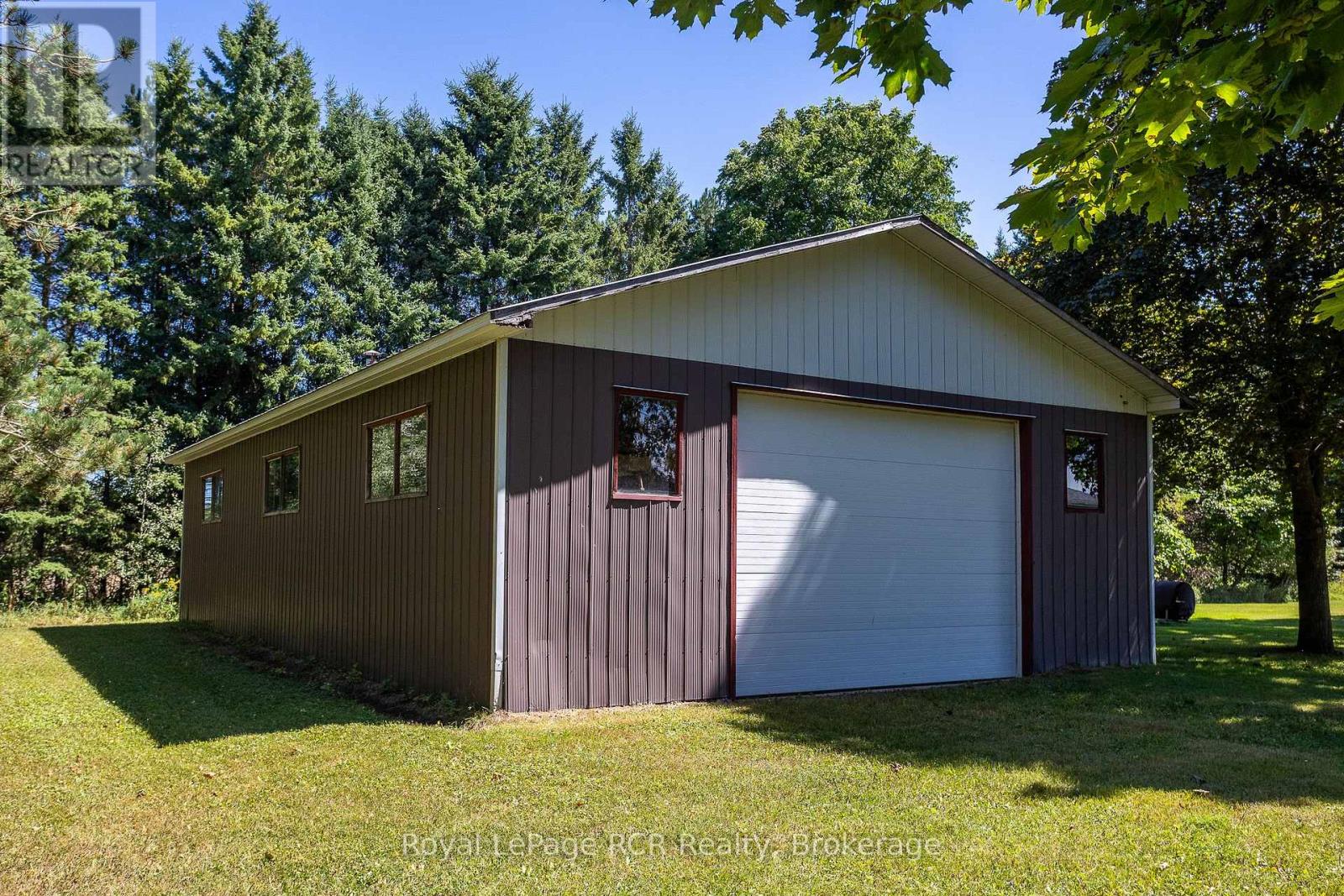 260456 Sideroad 200, Grey Highlands, Ontario  N0C 1B0 - Photo 3 - X12353343