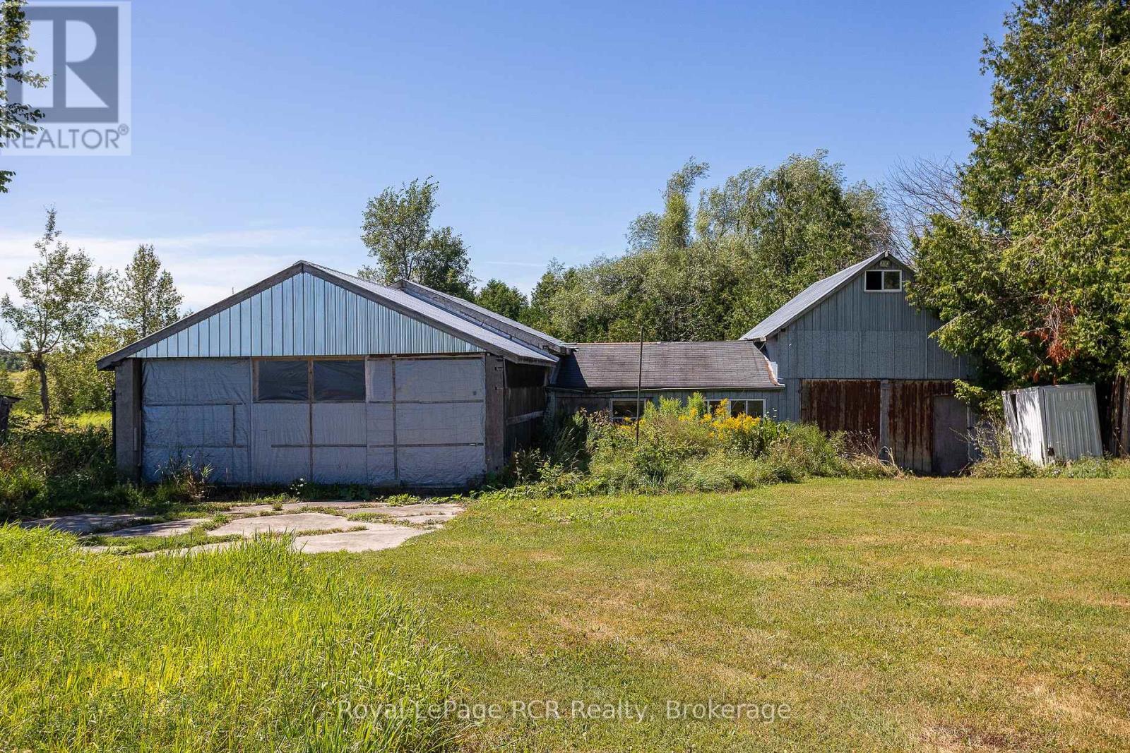 260456 Sideroad 200, Grey Highlands, Ontario  N0C 1B0 - Photo 41 - X12353343