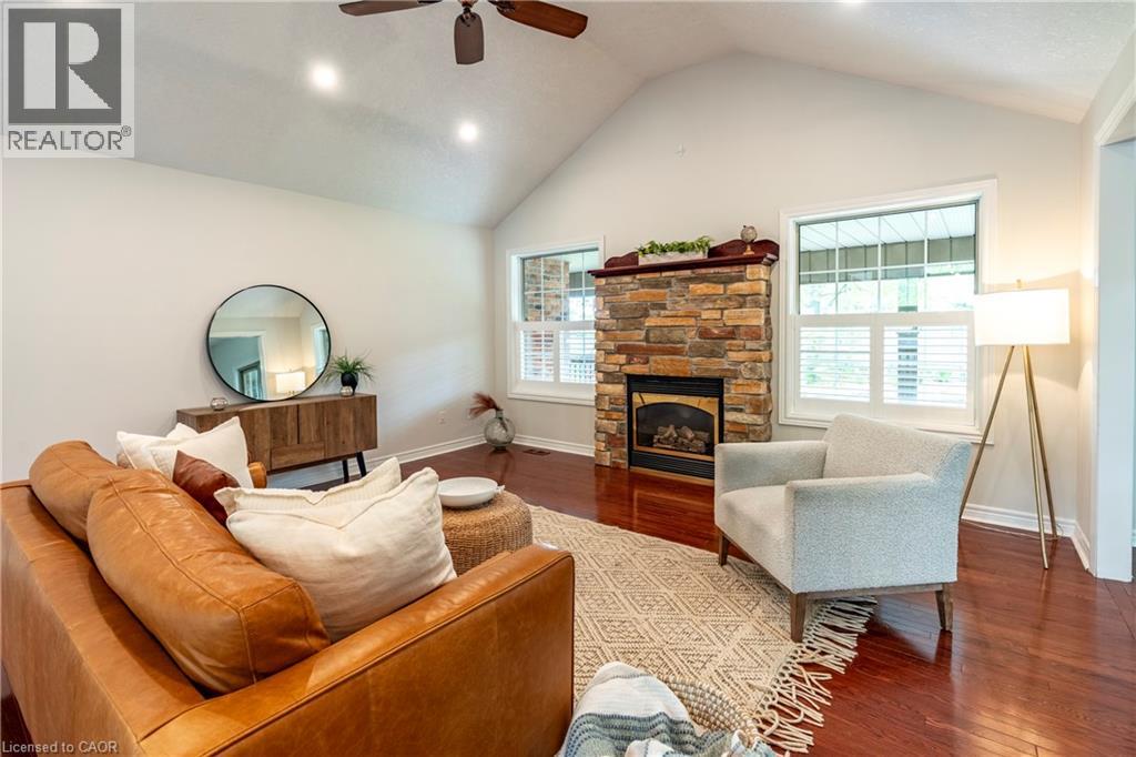 632 Bayhampton Crescent, Waterloo, Ontario  N2K 3N9 - Photo 10 - 40756216