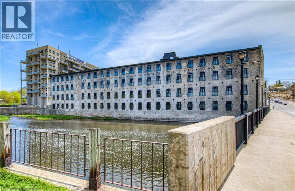 19 GUELPH Avenue Unit# 107, Cambridge, Ontario