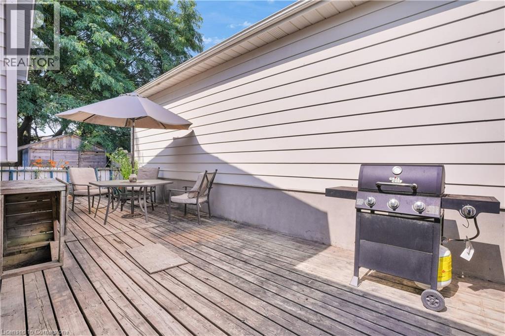 Property at 446 DRUMMERHILL Crescent image 4