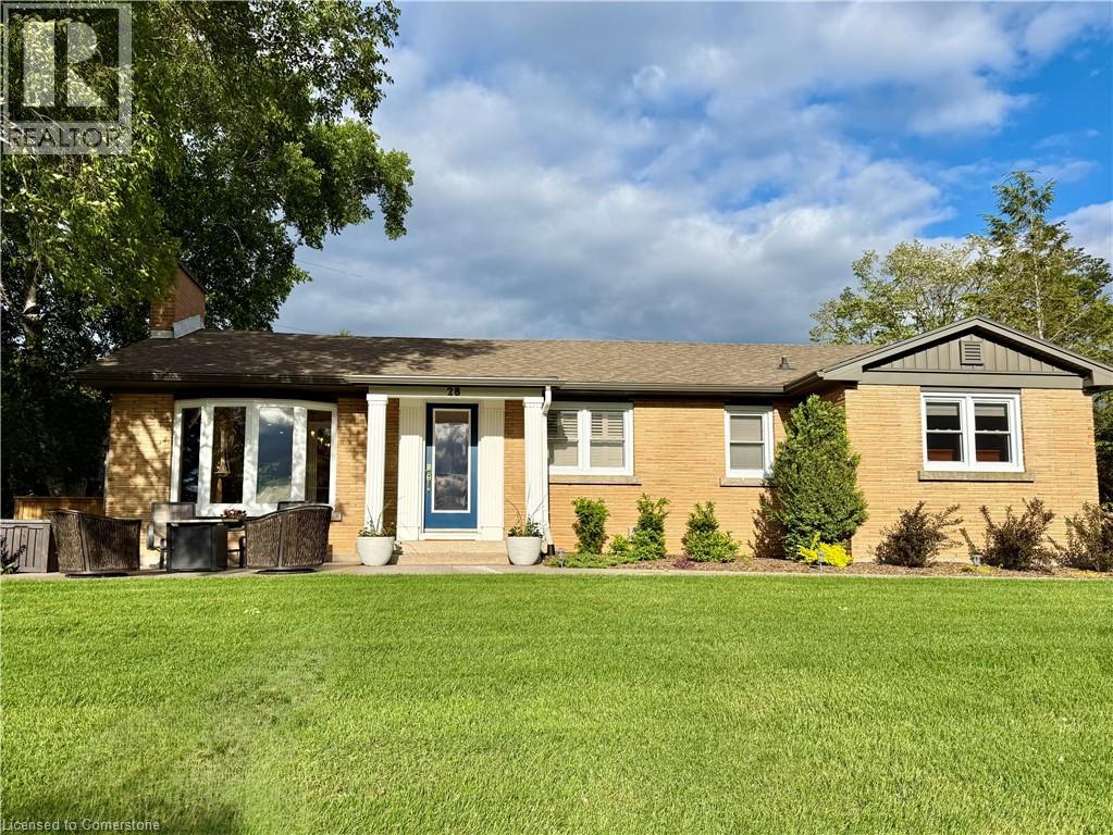 Property at 28 DONJON Boulevard image 1