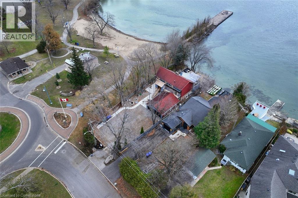 Property at 629 LAKELANDS Avenue image 3