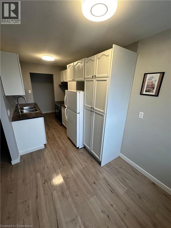 705 Glen Forrest Boulevard Unit# 03, Waterloo, Ontario  N2L 4K7 - Photo 1 - 40757964