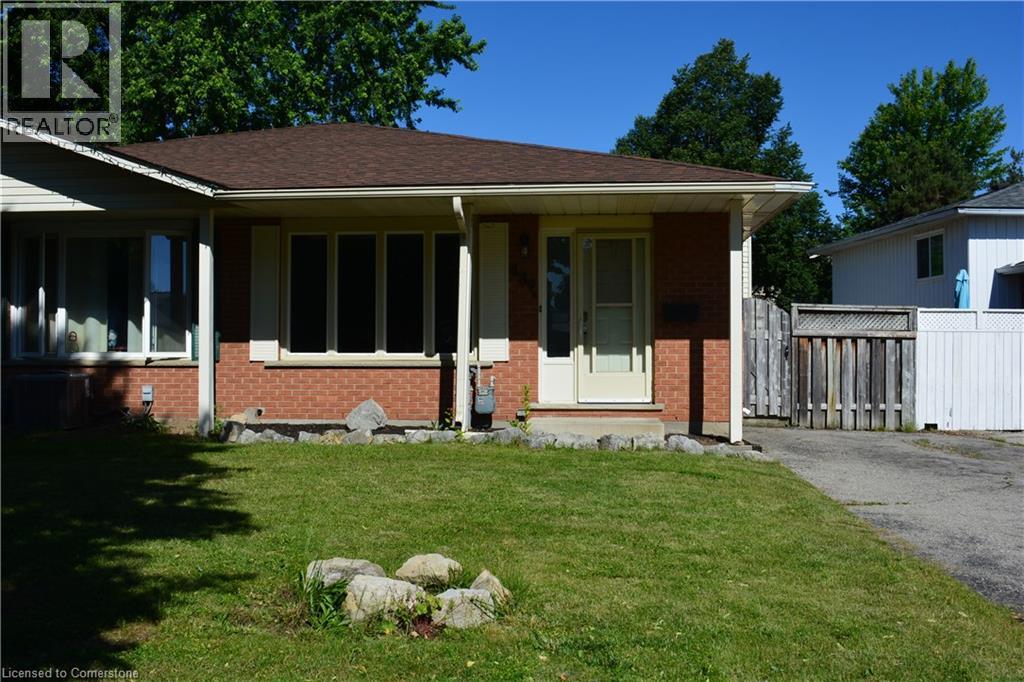 489 Kingscourt Drive Unit# B, Waterloo, Ontario  N2K 2X9 - Photo 1 - 40759712