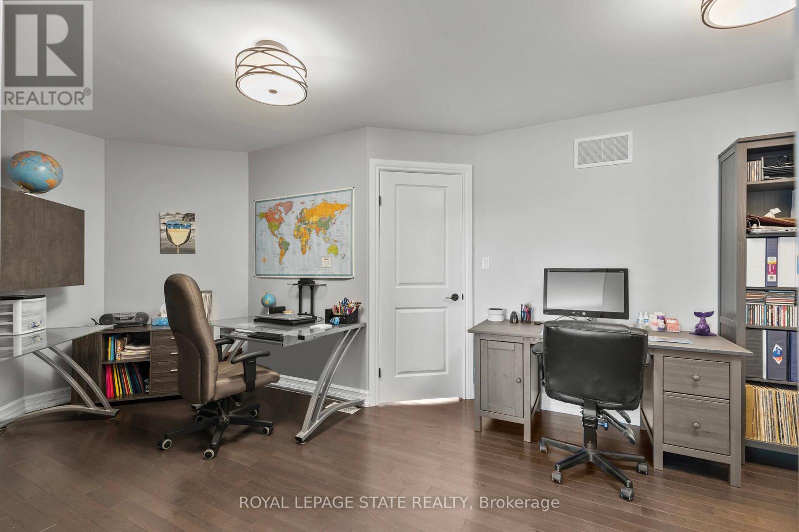 43 Third Road E, Hamilton, Ontario  L8J 3J5 - Photo 37 - X12353232