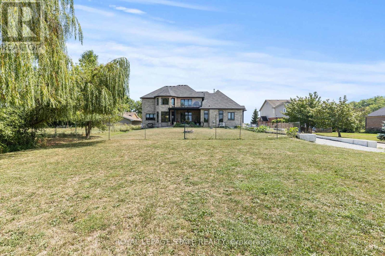 43 Third Road E, Hamilton, Ontario  L8J 3J5 - Photo 48 - X12353232
