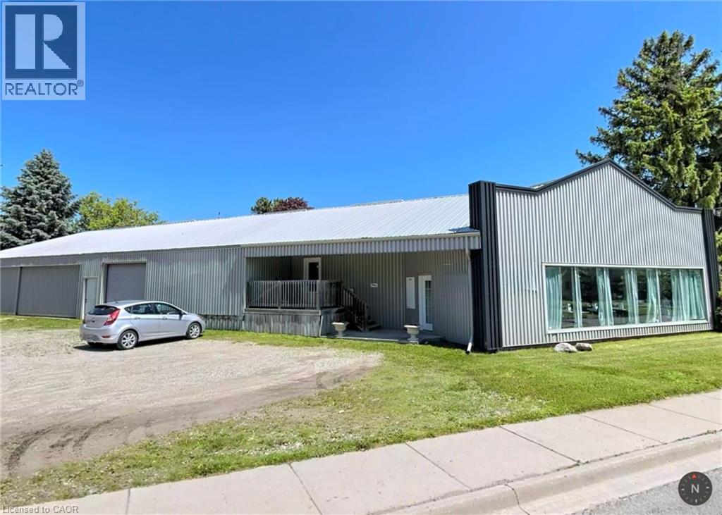 20 Monteith Avenue, Stratford, Ontario  N5A 2P4 - Photo 2 - 40618656