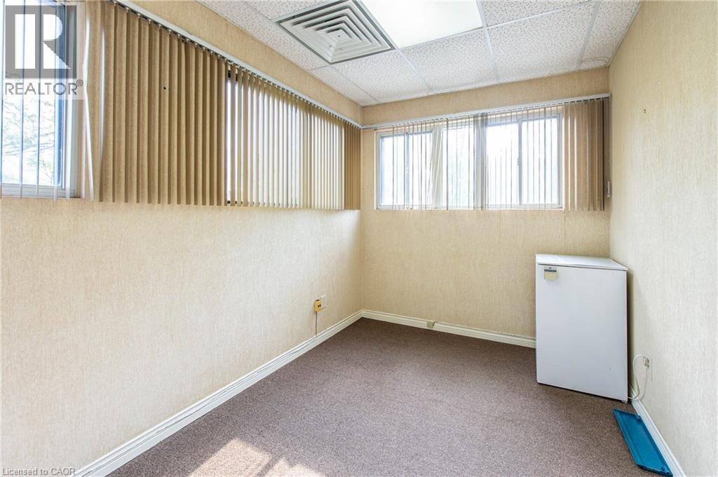 585 Queen Street S, Kitchener, Ontario  N2G 4S4 - Photo 22 - 40672051