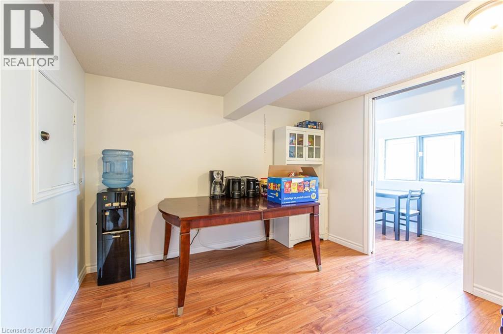 585 Queen Street S, Kitchener, Ontario  N2G 4S4 - Photo 16 - 40672051