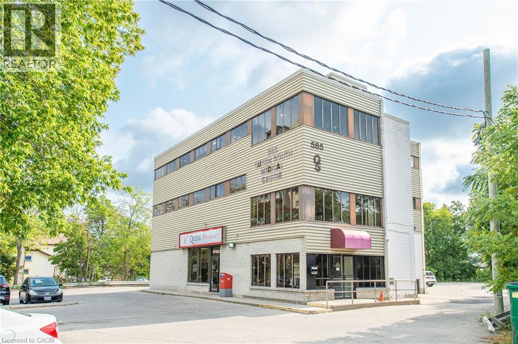 Property at 585 QUEEN Street S image 1