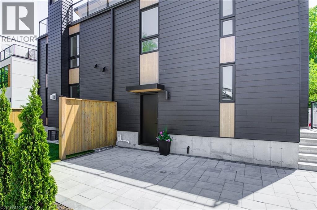 Property at 57 CENTRE ST image 4