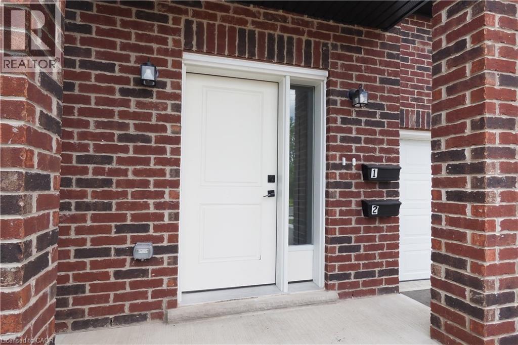 Property at 35 BELMONT Avenue W image 5