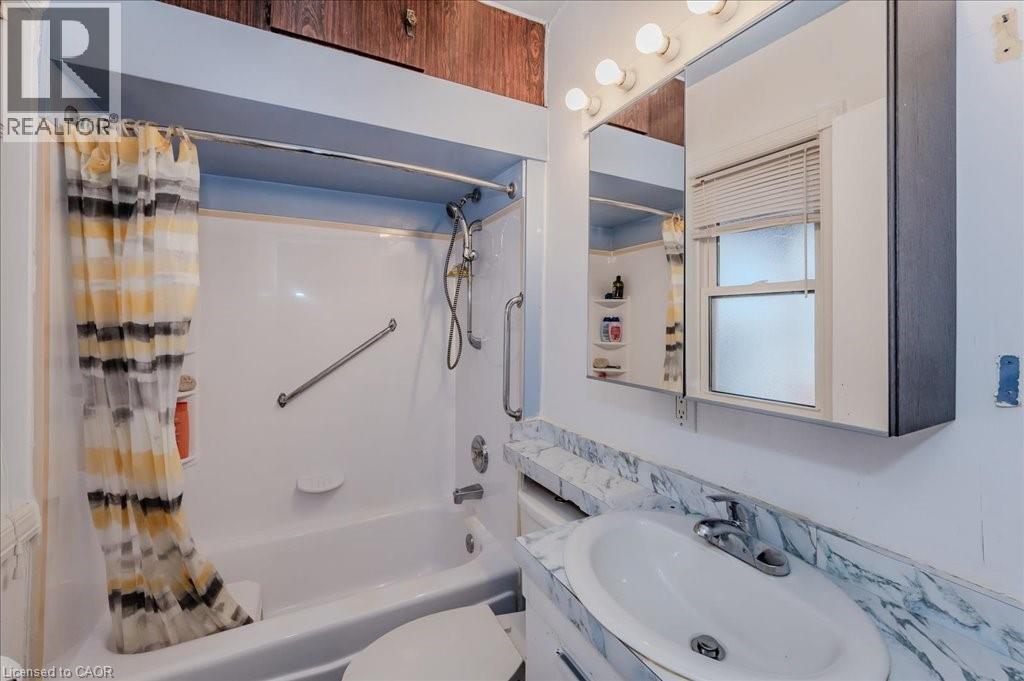 478 Greenfield Avenue, Kitchener, Ontario  N2C 1G1 - Photo 7 - 40708242