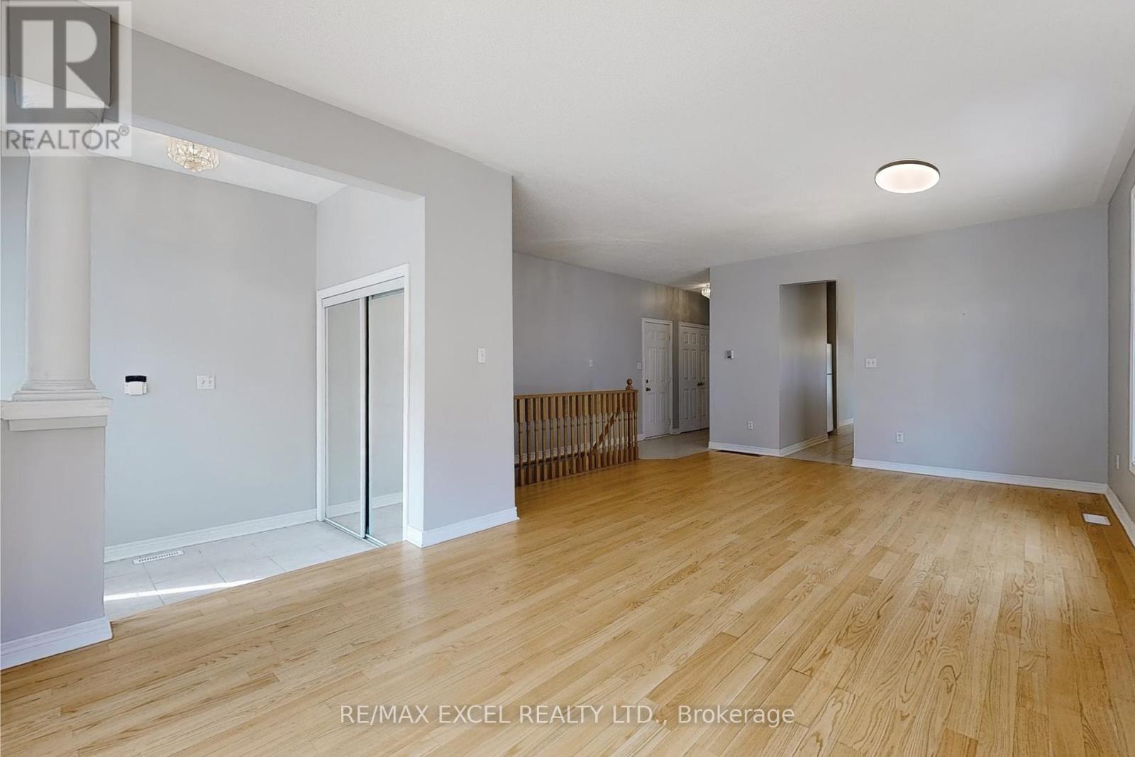 38 Ayhart Street, Markham, Ontario  L6E 1H4 - Photo 8 - N12350341