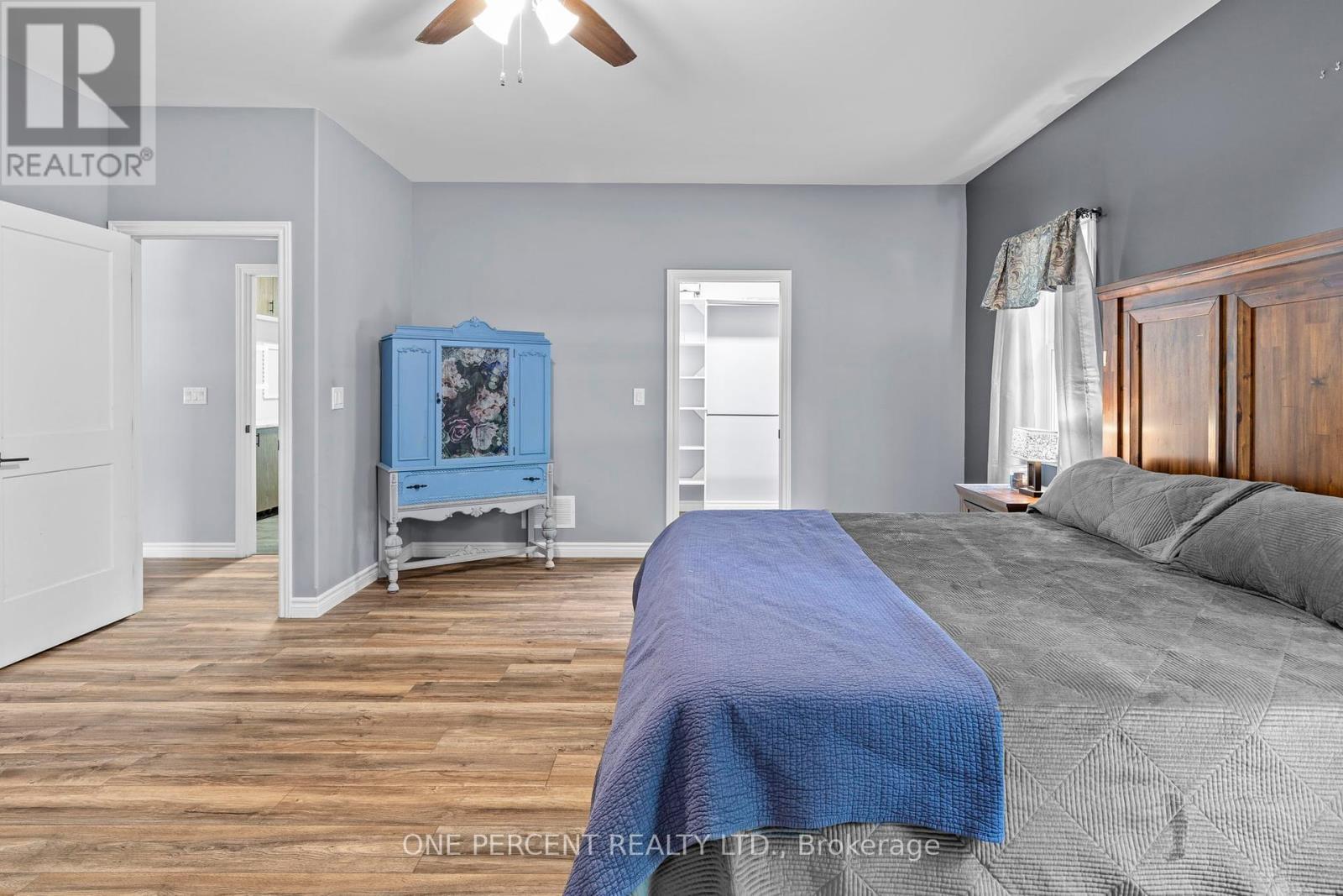 2326 Foxmead Road, Oro-Medonte, Ontario  L0K 1E0 - Photo 17 - S12346533