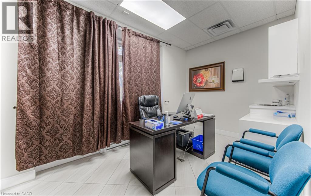 51 Benton Street, Kitchener, Ontario  N2G 3H1 - Photo 41 - 40713319