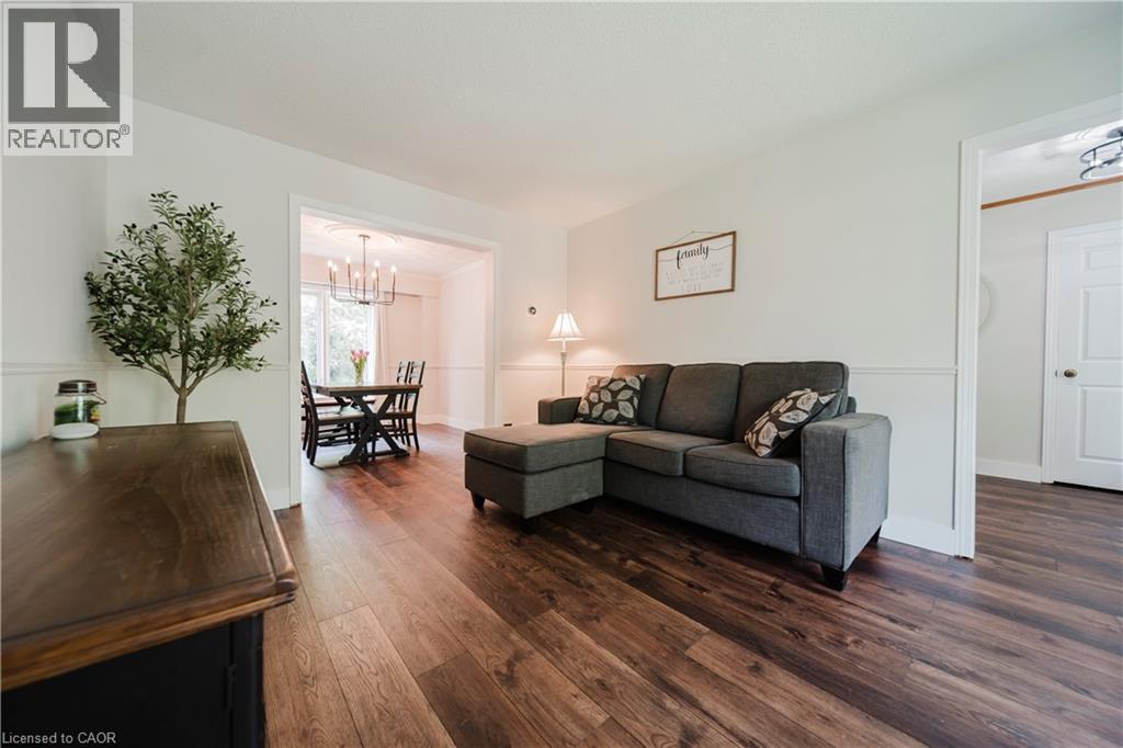 17 Village Road, Wellesley, Ontario  N0B 2T0 - Photo 6 - 40715317