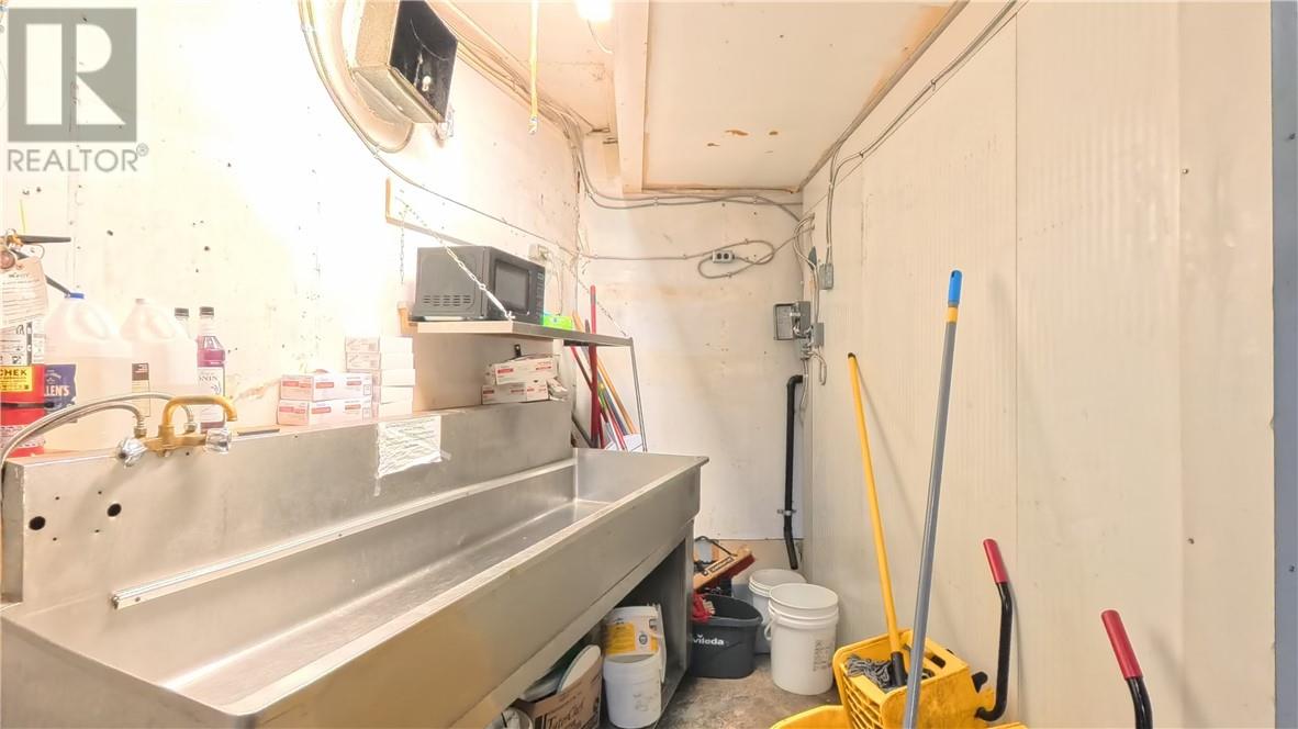 1 Water Street, Little Current, Ontario  P0P 1K0 - Photo 30 - 2118802