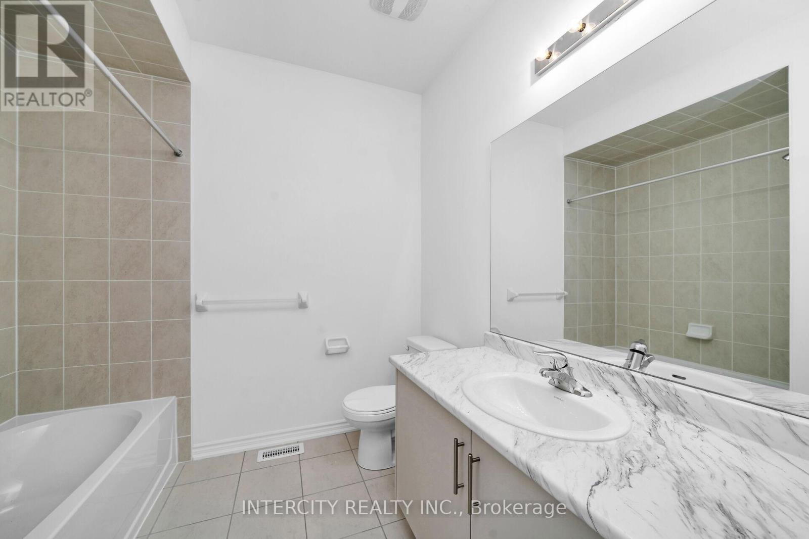 8 Radisson Street, Vaughan, Ontario  L4H 5J3 - Photo 23 - N12353297
