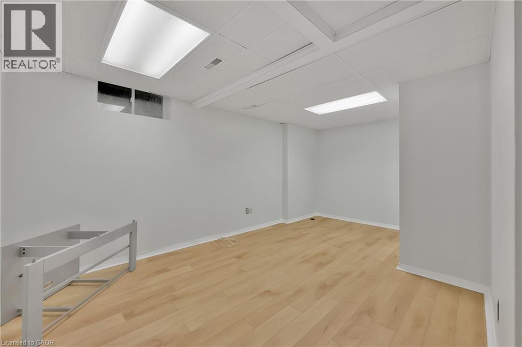 Photo 44 of 50 for 34 Phair Crescent