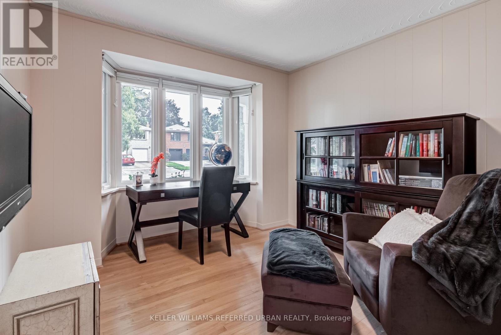 Property at 26 FOXMEADOW ROAD image 4