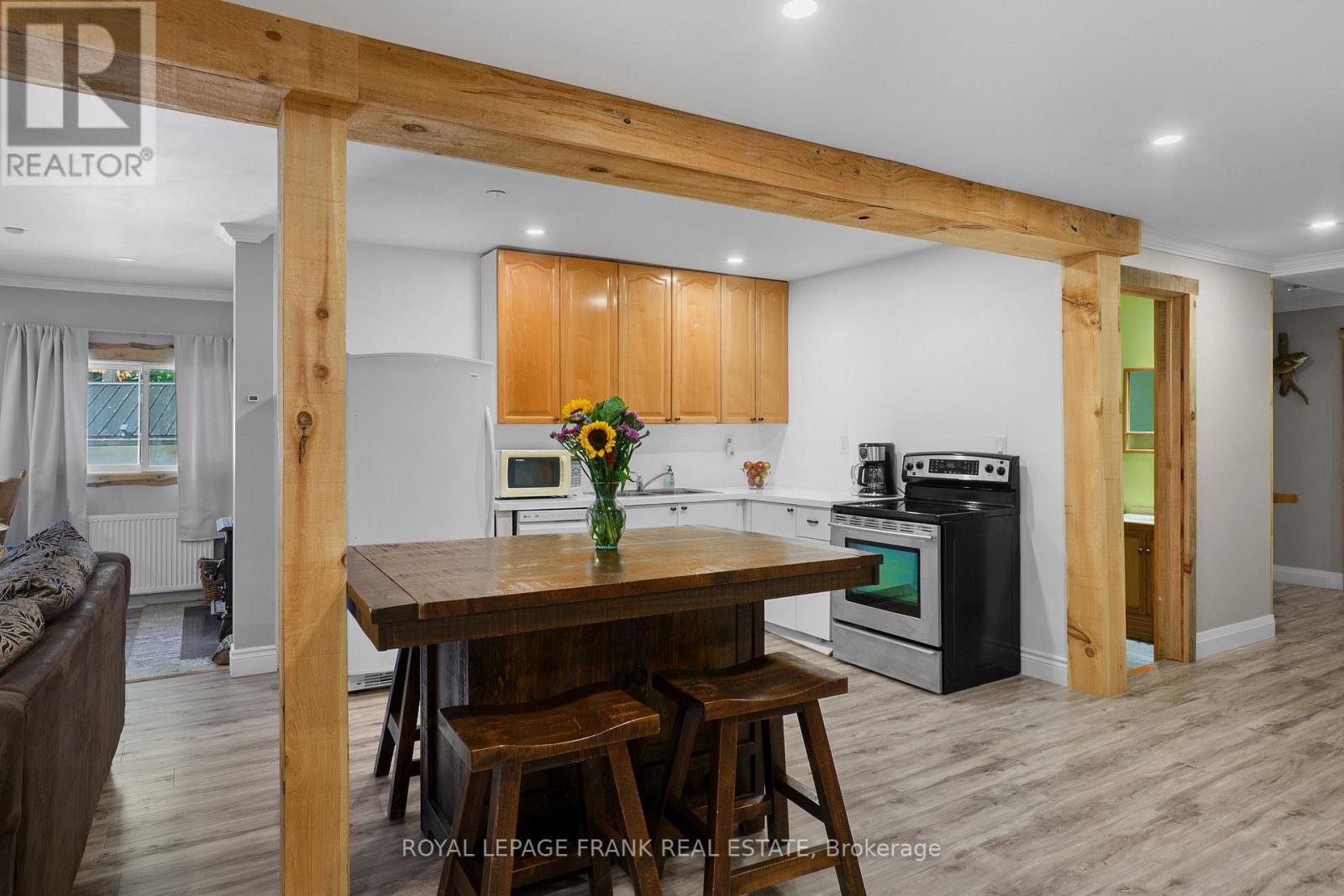 230-232 Lake Dalrymple Road, Kawartha Lakes, Ontario  L0K 1W0 - Photo 16 - X12353408