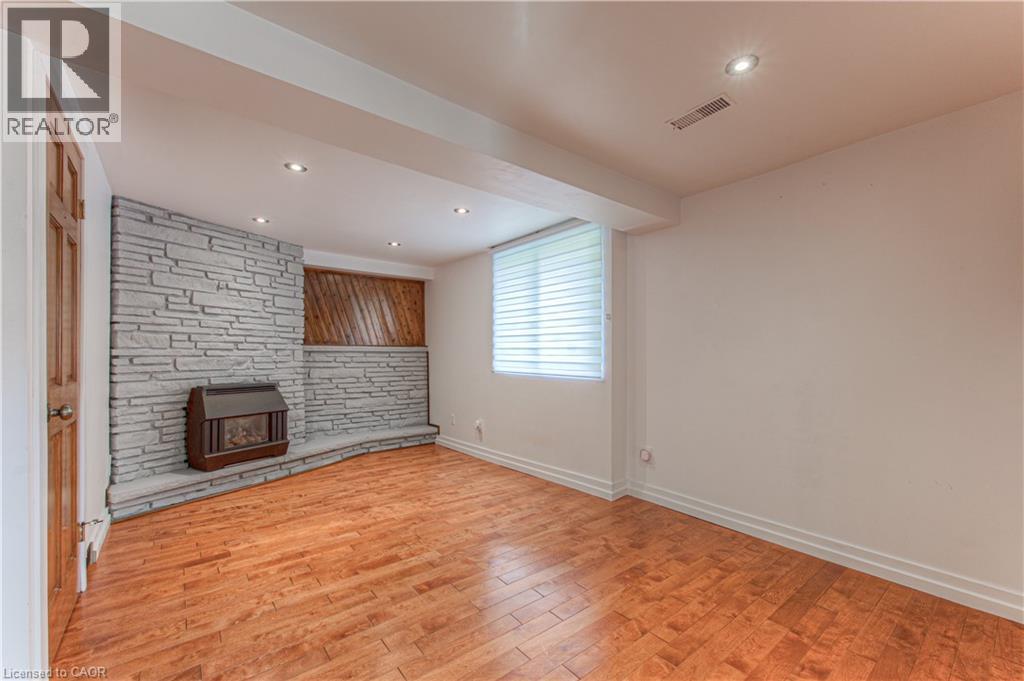 22 Dundonald Road, Cambridge, Ontario  N1S 3H3 - Photo 7 - 40729104