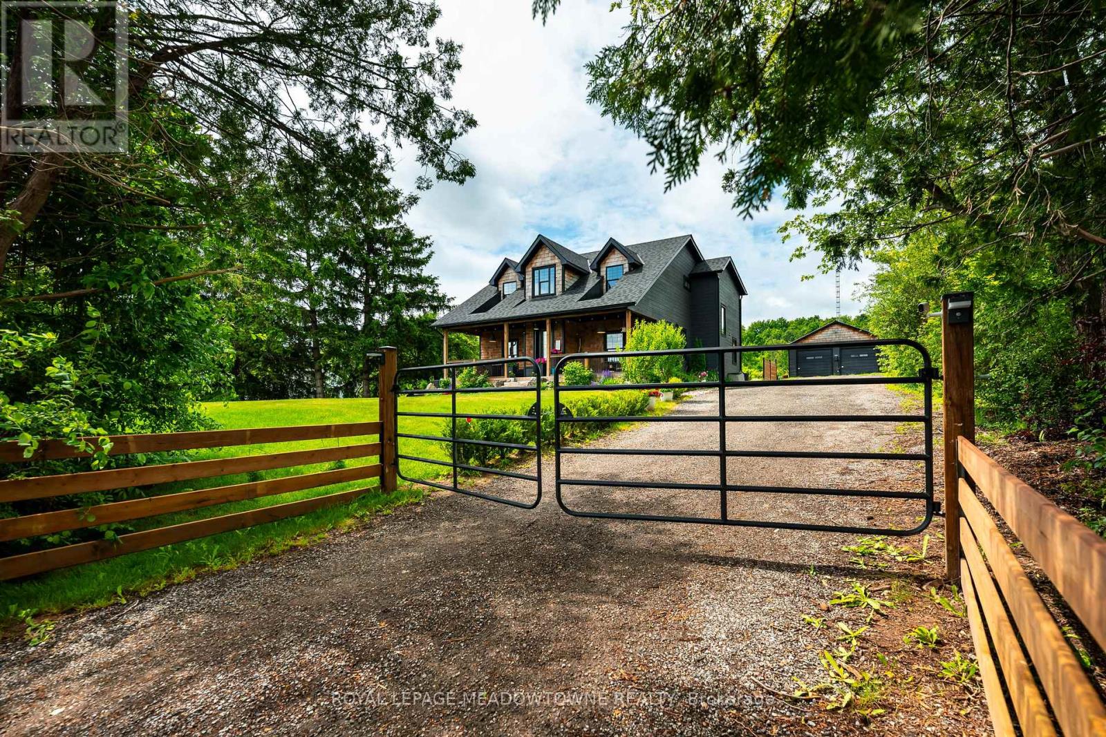 Property at 13394 TENTH LINE image 1