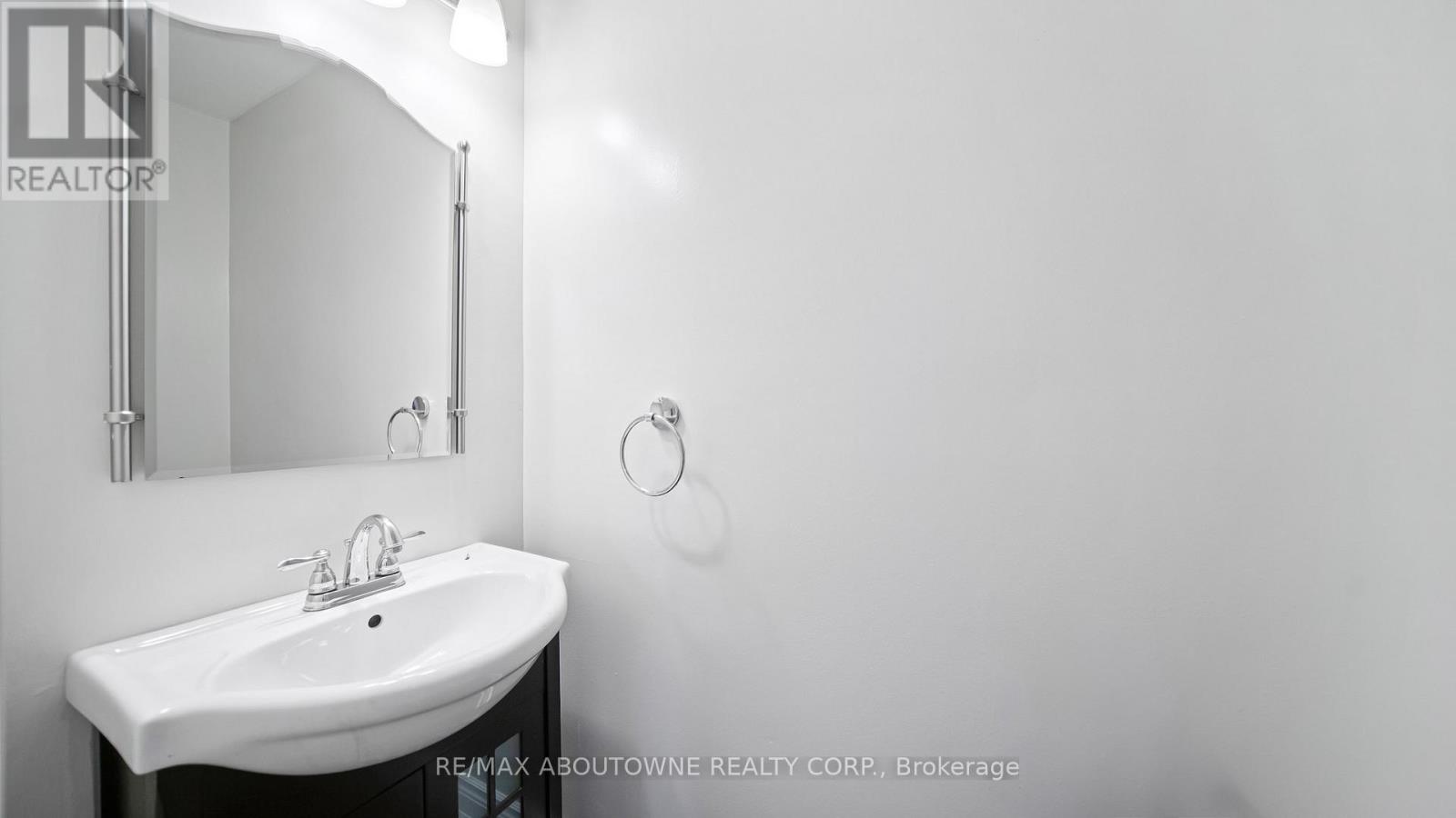 Property at 1228 CORNERBROOK PLACE image 5