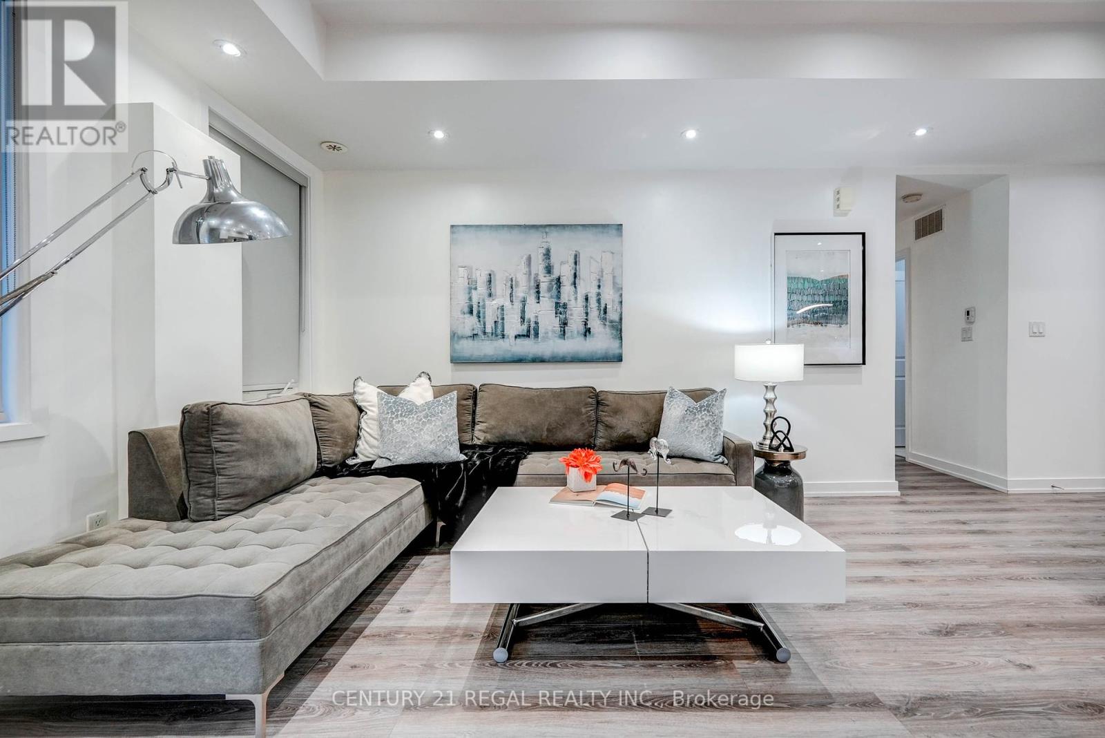 Property at 5B - 867 WILSON AVENUE image 2