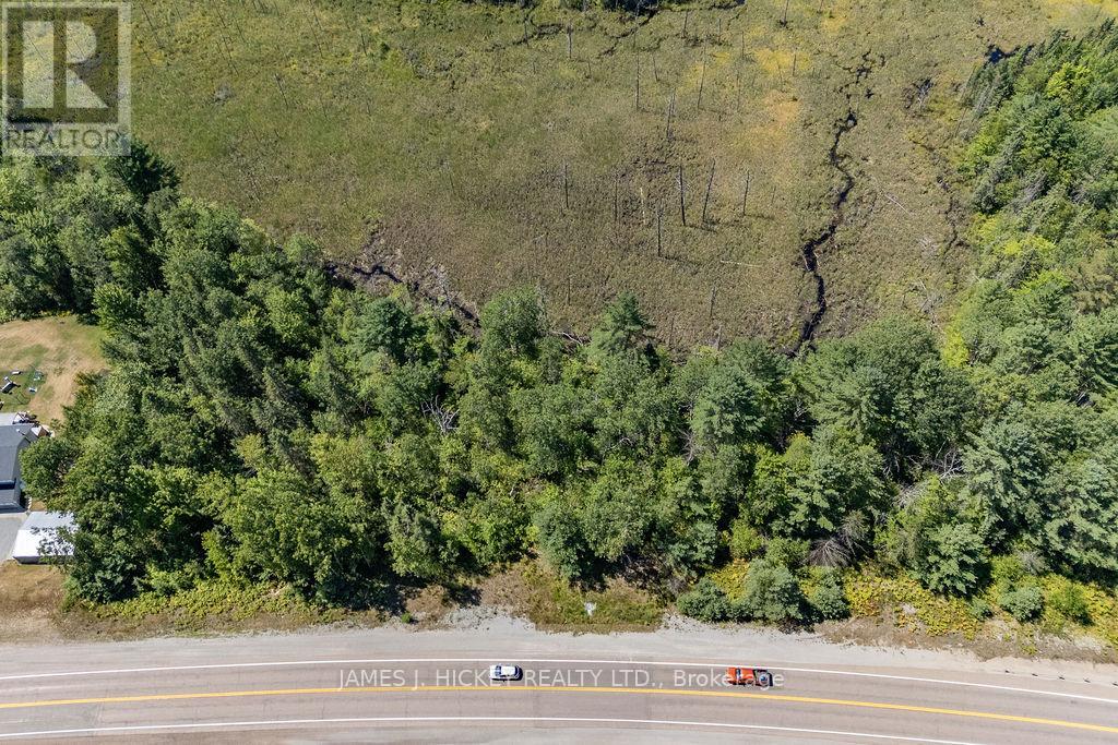 31755 Highway 17 Highway, Laurentian Hills, Ontario  K0J 1J0 - Photo 5 - X12353442