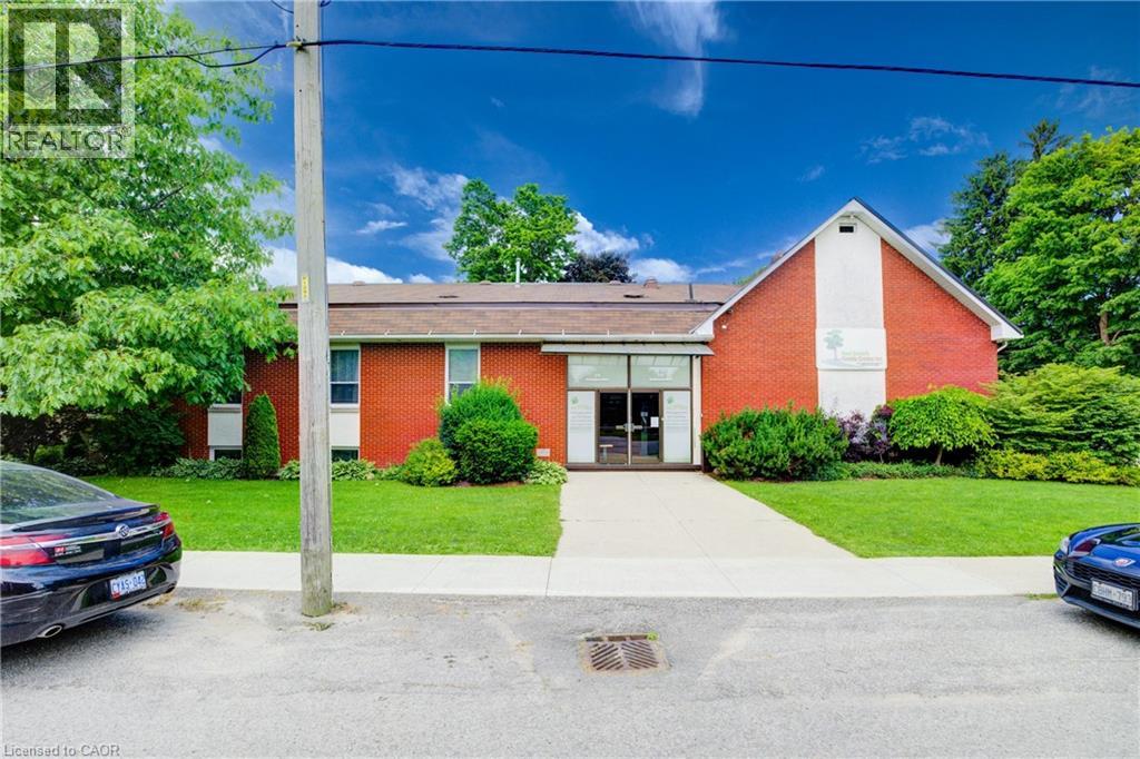 211 Birmingham Street W, Mount Forest, Ontario  N0G 2L1 - Photo 3 - 40735321