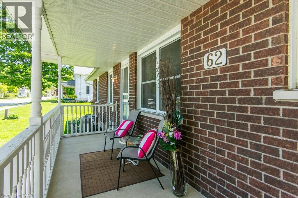 62 Queen Street, Huron East, Ontario  N0G 1H0 - Photo 4 - 40735918