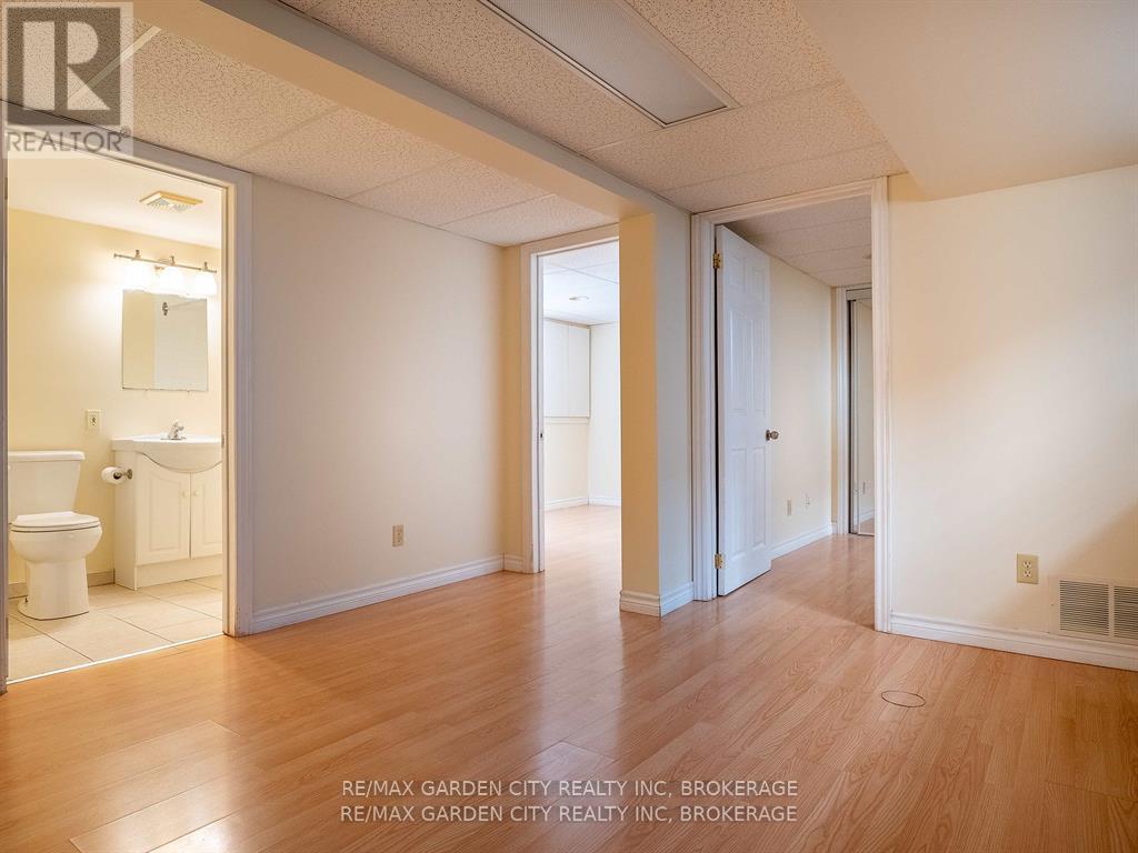 9 Churchill Street, St. Catharines, Ontario  L2S 2P3 - Photo 43 - X12353429