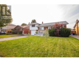 60 IVY LEA PLACE, Hamilton, Ontario