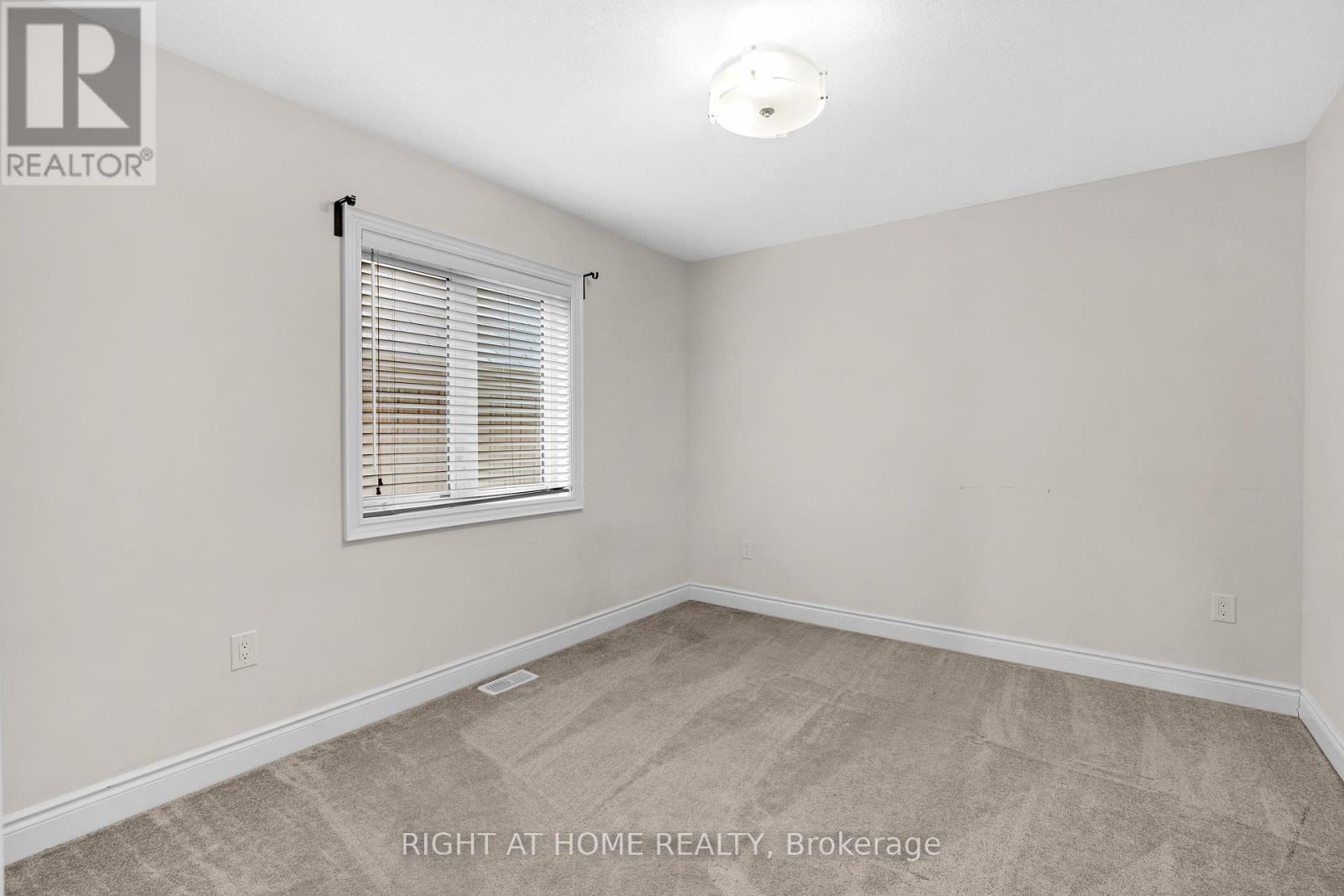 223 Thompson Road, Haldimand, Ontario  N3W 0C4 - Photo 36 - X12353306