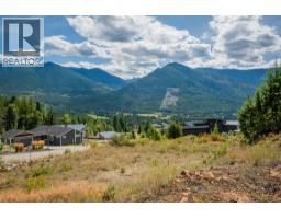 431 BURIVIEW Drive, nelson, British Columbia