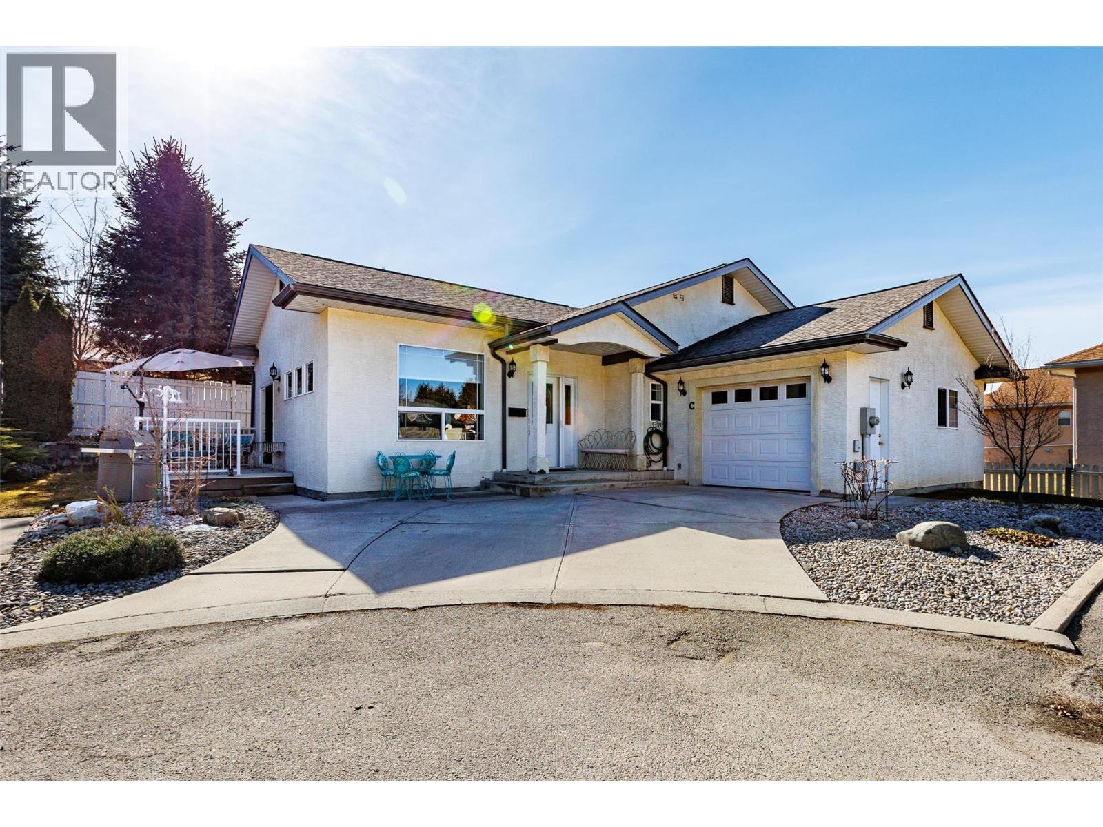 515 20th Avenue S Unit# C, Creston, British Columbia  V0B 1G5 - Photo 1 - 10359602