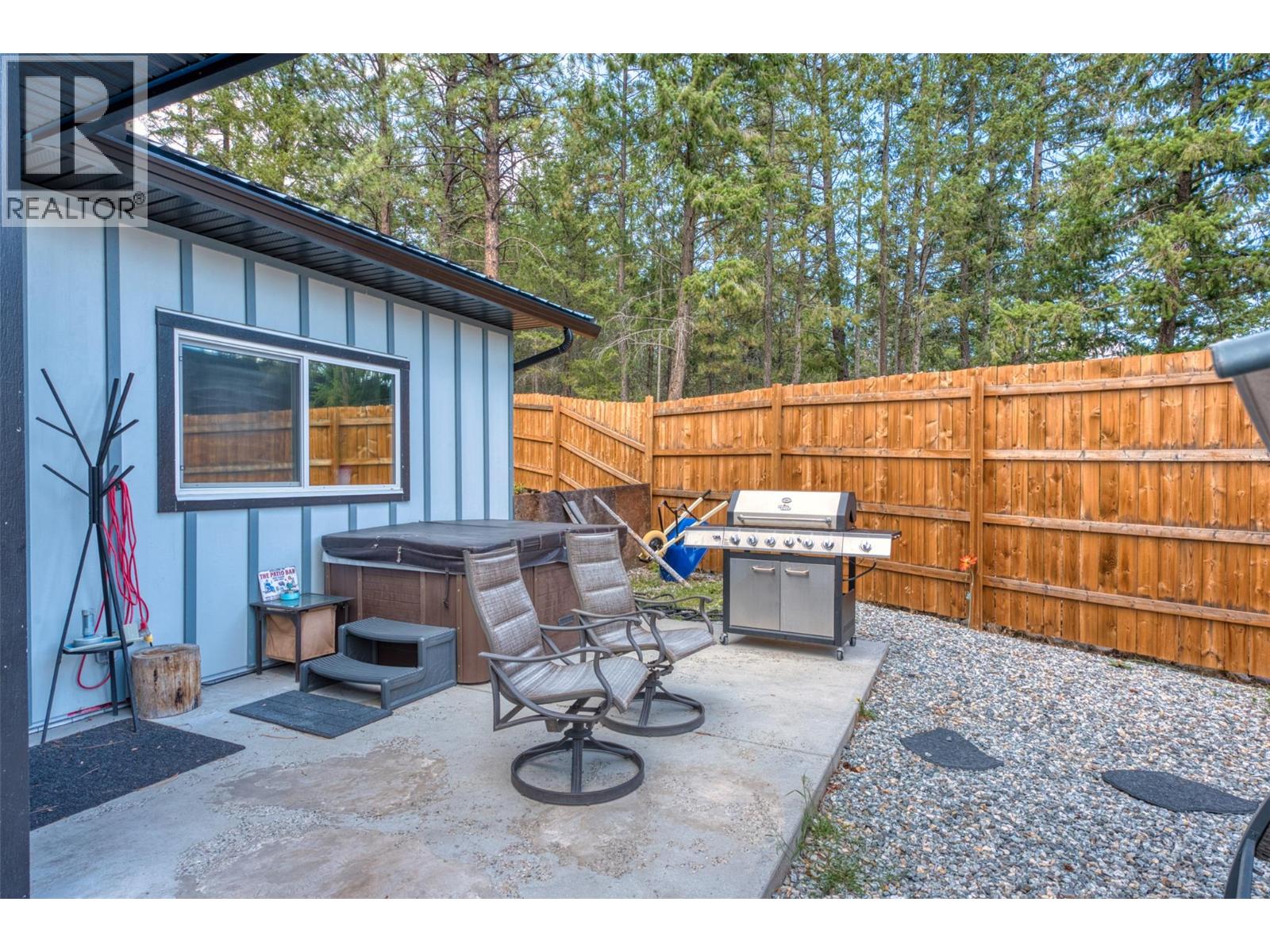 10795 Westshore Road, Vernon, British Columbia  V1H 2C3 - Photo 14 - 10359815