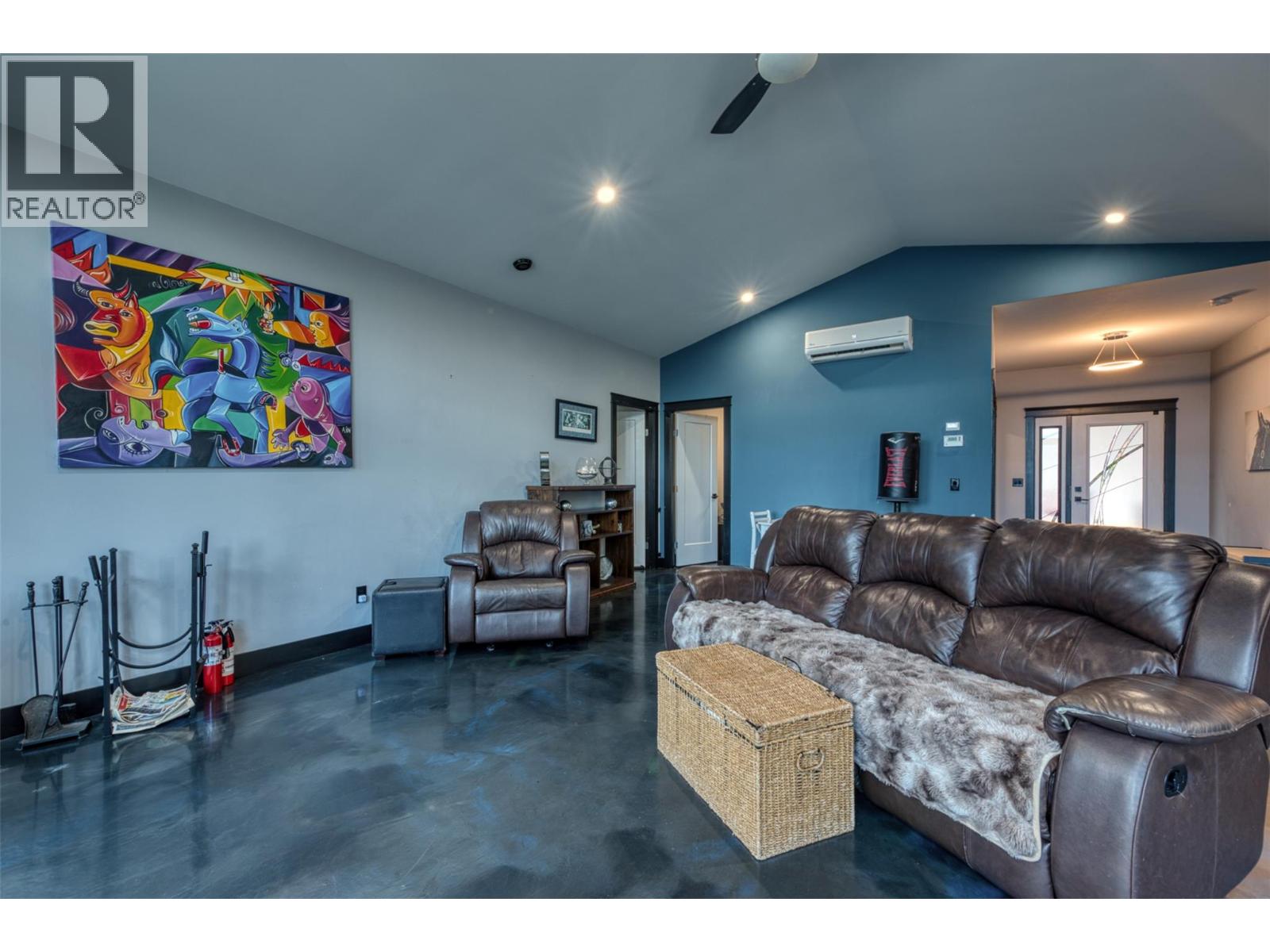 10795 Westshore Road, Vernon, British Columbia  V1H 2C3 - Photo 13 - 10359815