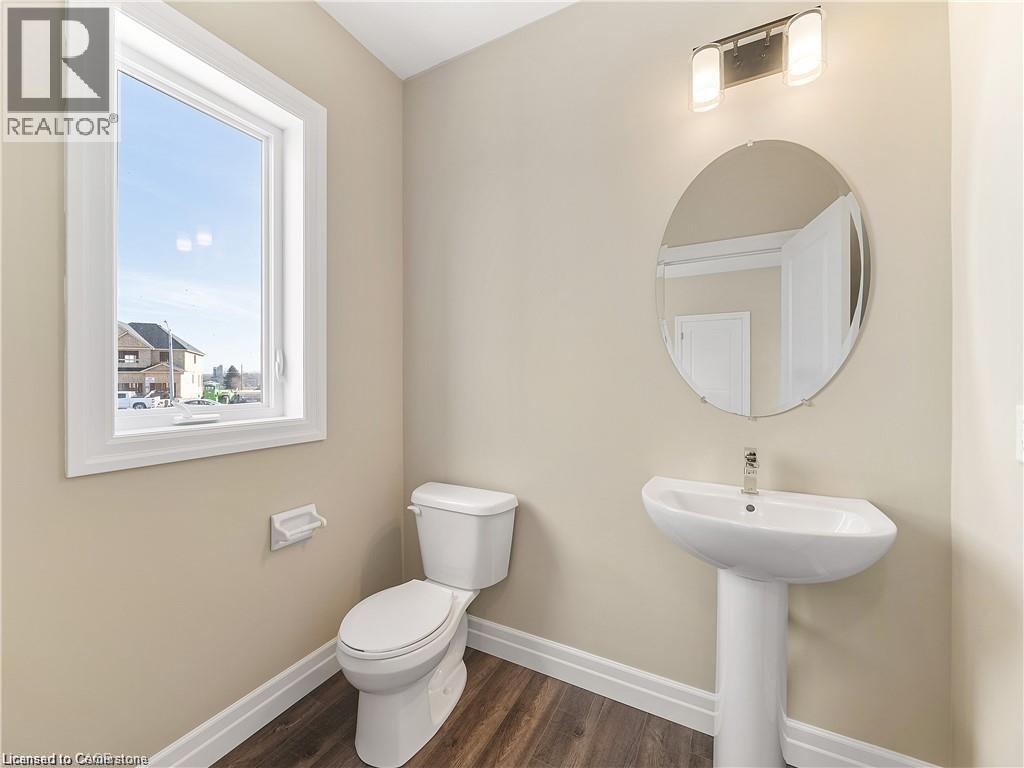 168 Otterbein Road, Kitchener, Ontario  N2B 0A8 - Photo 10 - 40739518