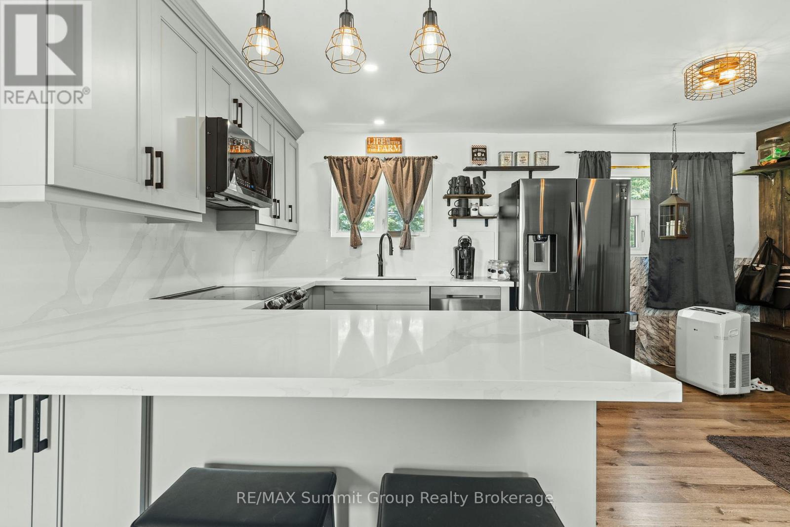 554014 Road 55, Grey Highlands, Ontario  N0C 1M0 - Photo 10 - X12353421