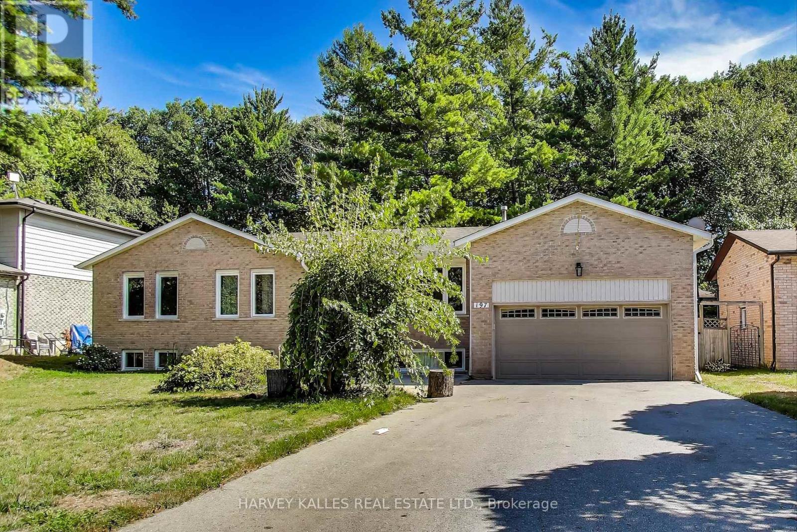 Property at 197 PARK AVENUE image 1