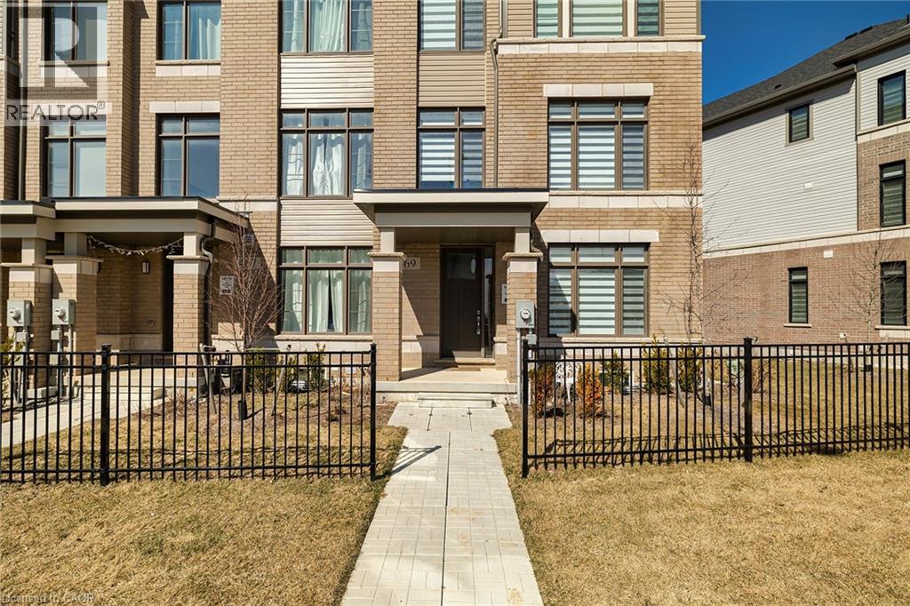 469 Provident Way, Mount Hope, Ontario  L0R 1W0 - Photo 3 - 40743145