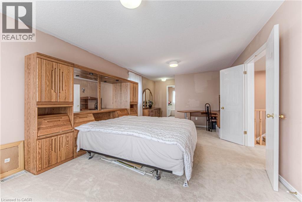 142 Westforest Trail, Kitchener, Ontario  N2N 3B2 - Photo 23 - 40744064