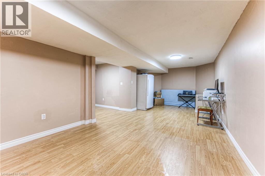 142 Westforest Trail, Kitchener, Ontario  N2N 3B2 - Photo 33 - 40744064